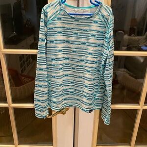 Patagonia Capilene Baselayer Long Sleeve Youth Top Green
Size: XL 14🩵